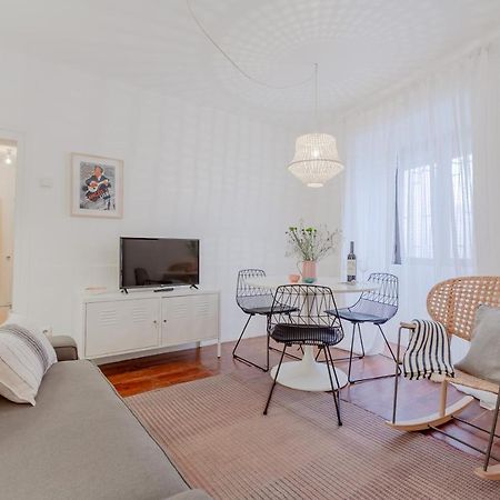 Typical Alfama Apartment, By Timecooler Lisboa Exterior foto